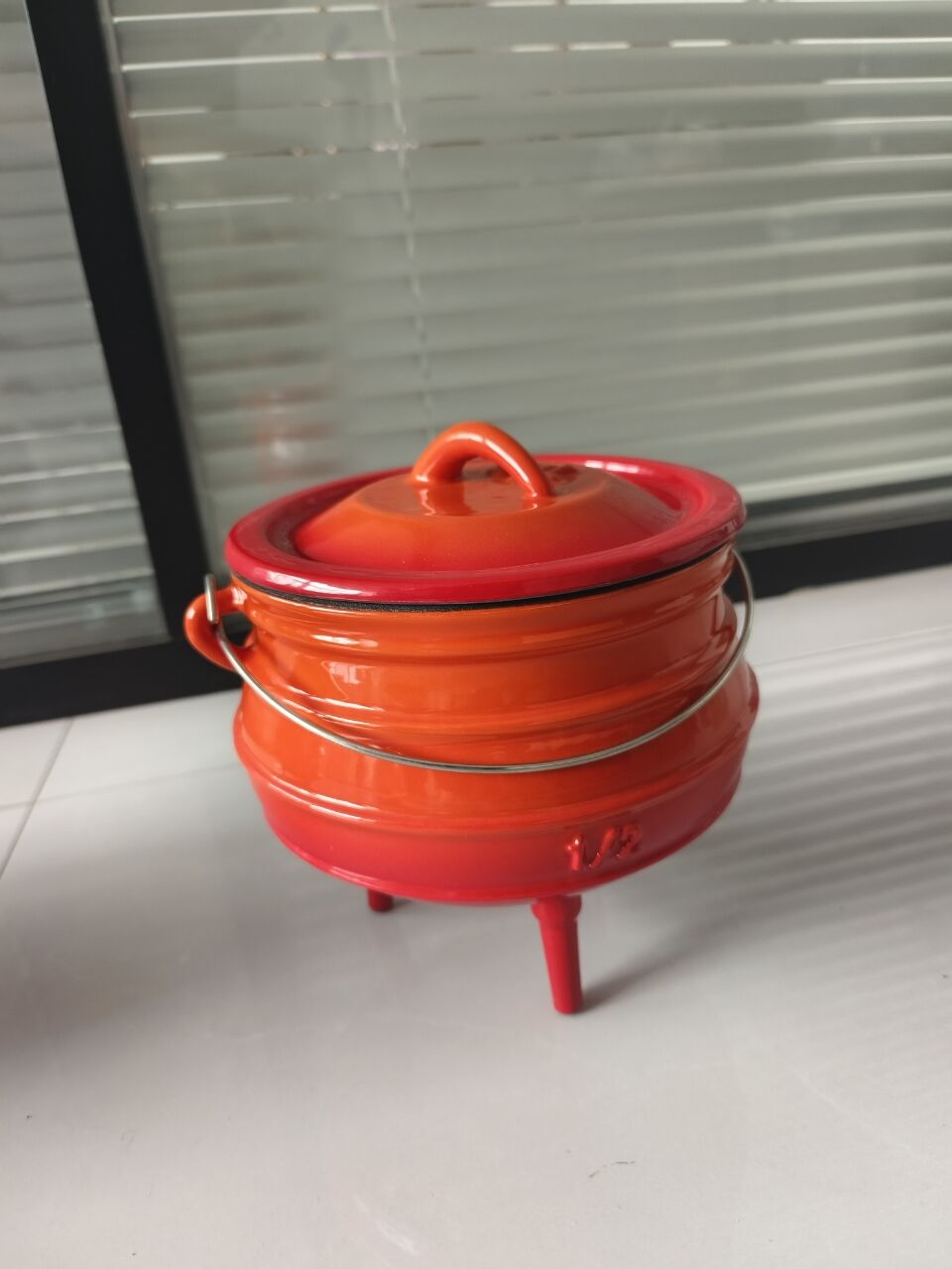 1/2# Cast Iron Enamel Dutch Ov - огляд і ціна Dutch Oven Enamel